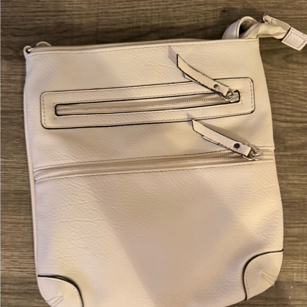 Elegant White Crossbody Bag